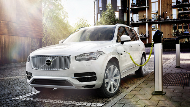 Volvo Reinvents Itself with All-New XC90