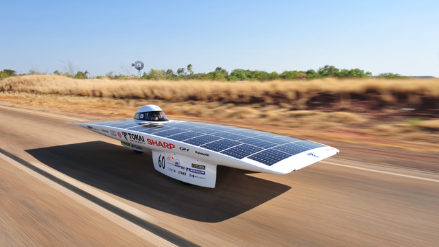 Pros and Cons of Owning a Solar Car